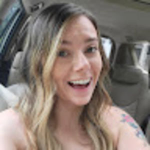 Meet your Posher, Marissa